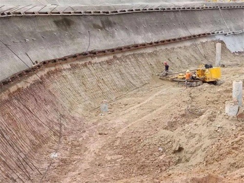 碾子山基坑边坡加固