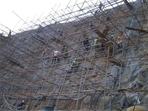 碾子山公路桩基检测